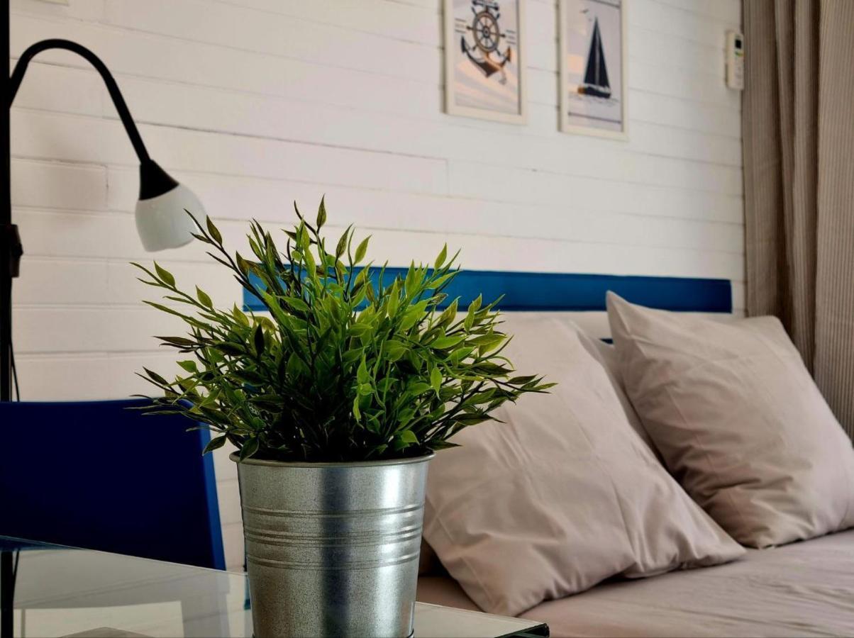 Blue Terrace Apartment - Marina Baie Des Anges Villeneuve-Loubet Exterior foto